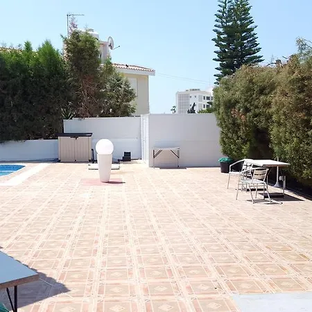 Ferienhaus Nissi Maximus Agia Napa