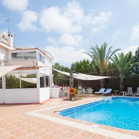 Nissi Maximus Ayia Napa